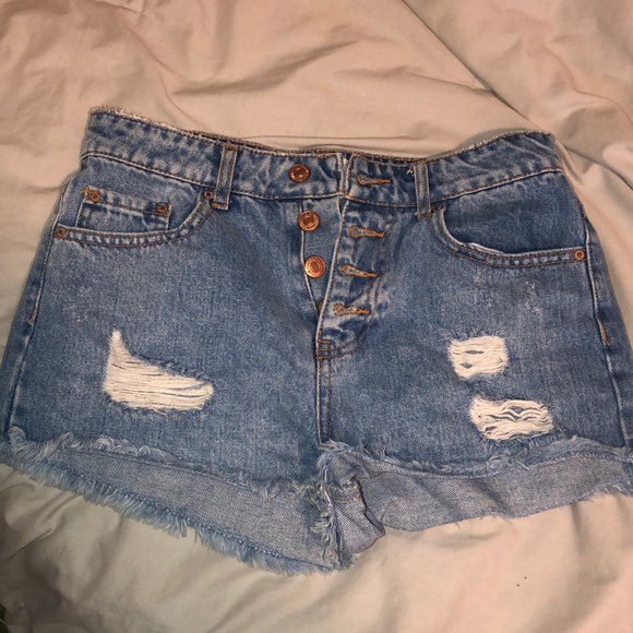 Forever 21 Jean shorts - Picture 1 of 3